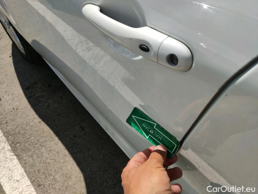  Renault  Zoe RENAULT  / 2019 / 5P / berlina con portón Intens 100 kW R135 Batería 50kWh #56
