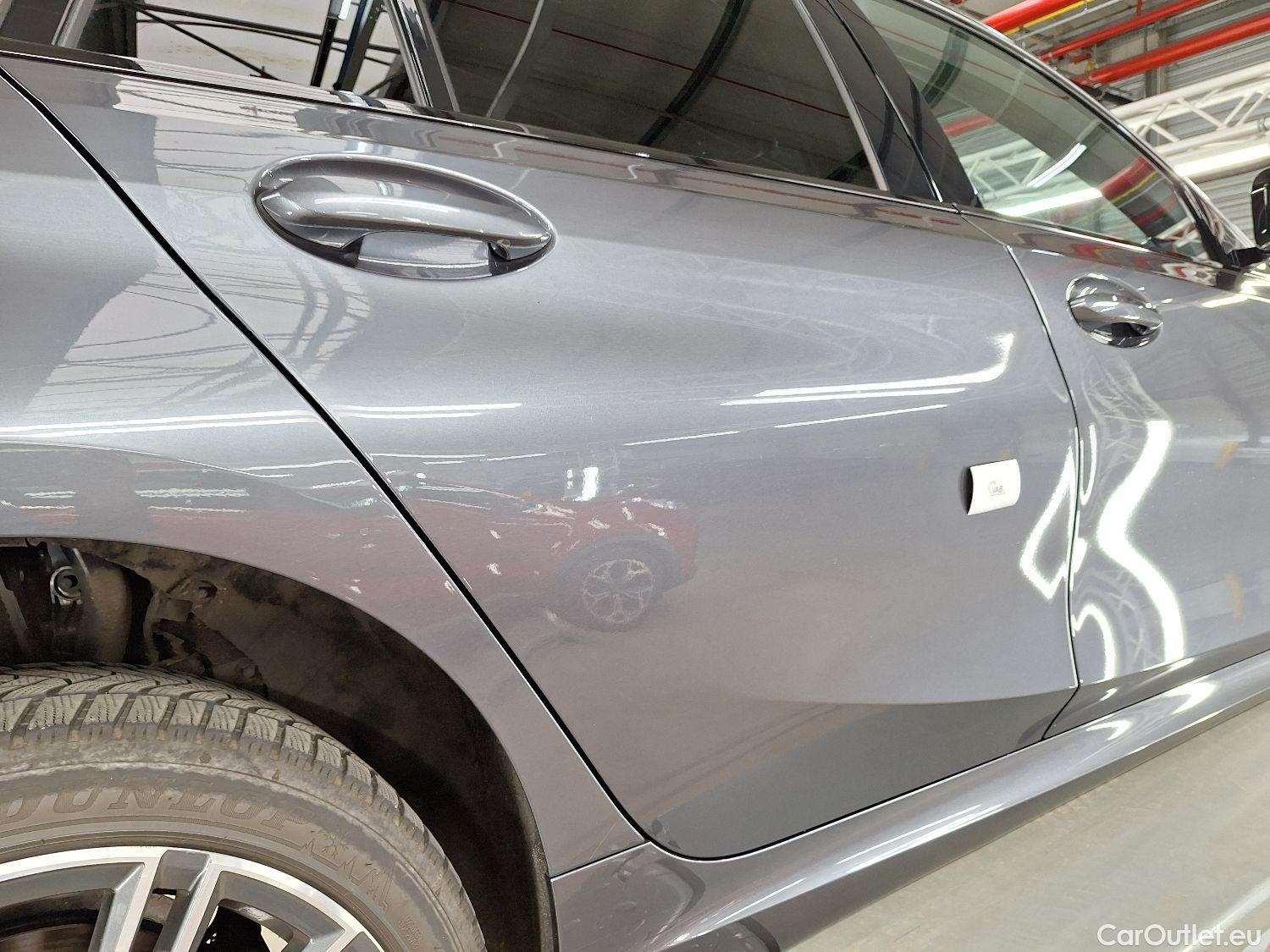  Bmw  Serie 3 BMW, 3-serie Touring '18, BMW 3 Reeks Touring 318dA (110 kW) 5d #3