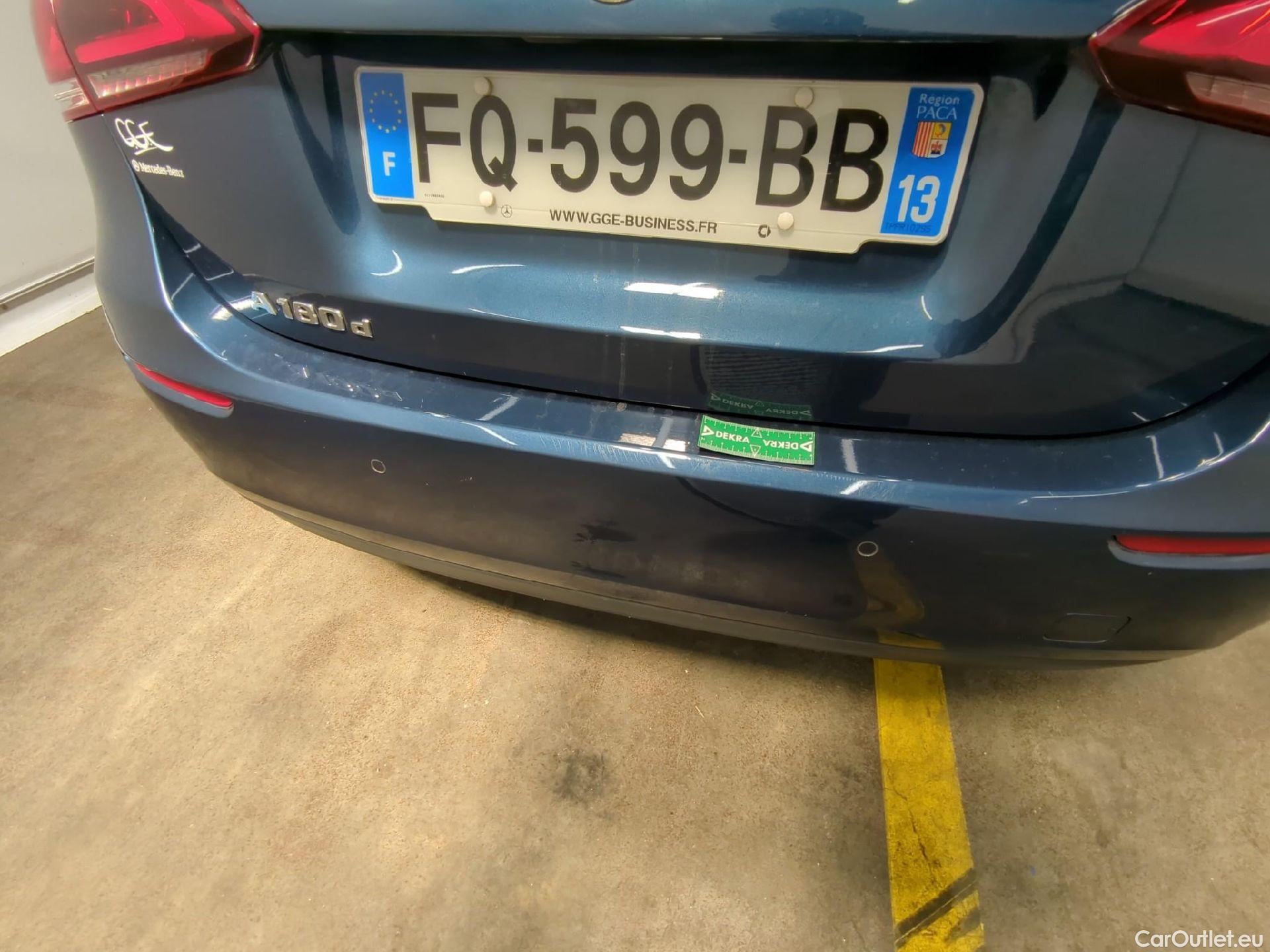  Mercedes  A-Klasse MERCEDES-BENZ Classe A Compact / 2018 / 5P / Berline A 180 d Business Line #19