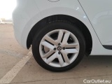  Renault  Clio RENAULT  / 2019 / 5P / BERLINA 1.0 TCE 66KW ZEN #18