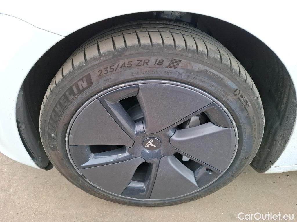  Tesla  Model 3 TESLA  / 2018 / 4P / Berline Grande Autonomie #10