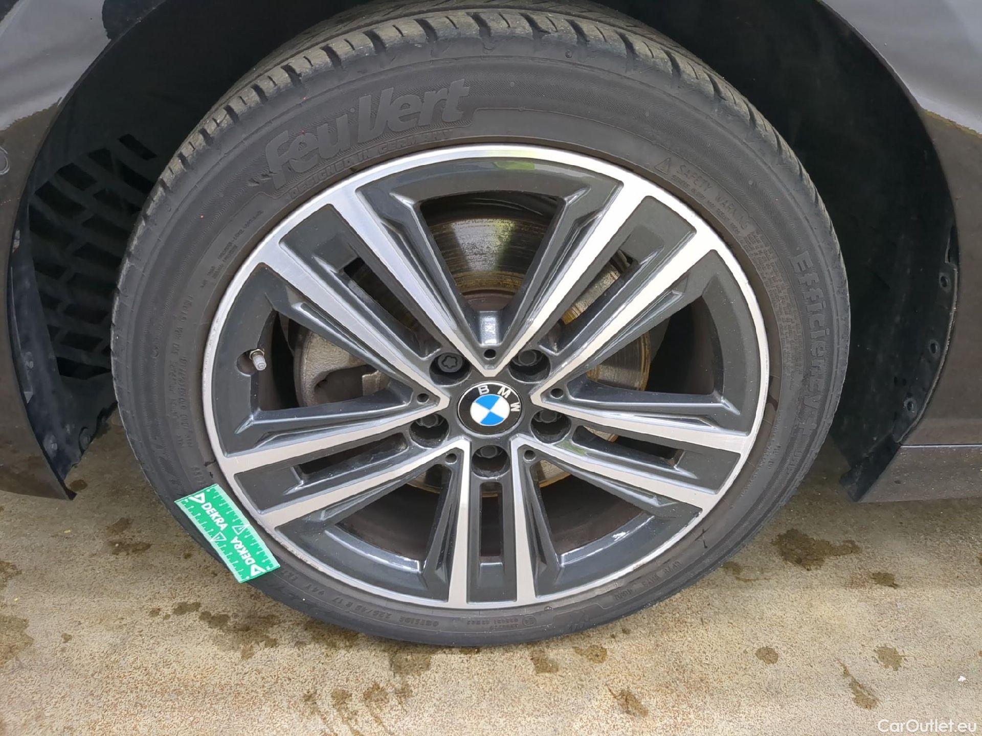  Bmw  Serie 1 BMW Série 1 / 2019 / 5P / Berline 116i Business Design #9
