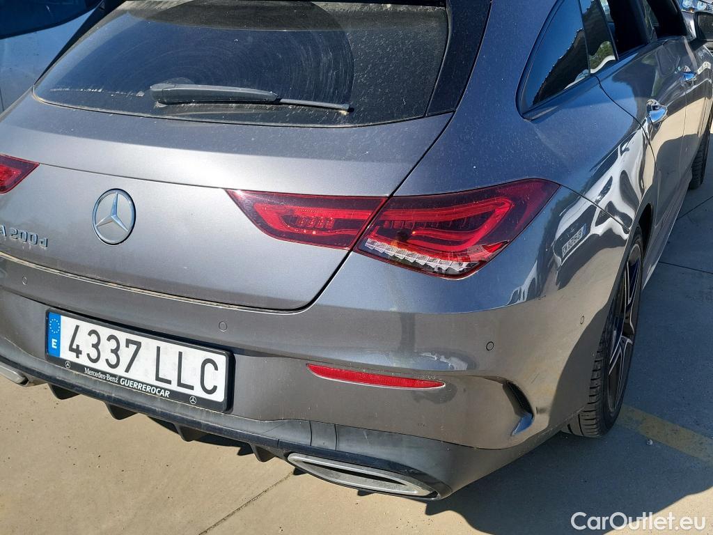  Land Rover  Discovery MERCEDES-BENZ CLA / 2019 / 5P / familiar CLA 200 D DCT Shooting Brake #19