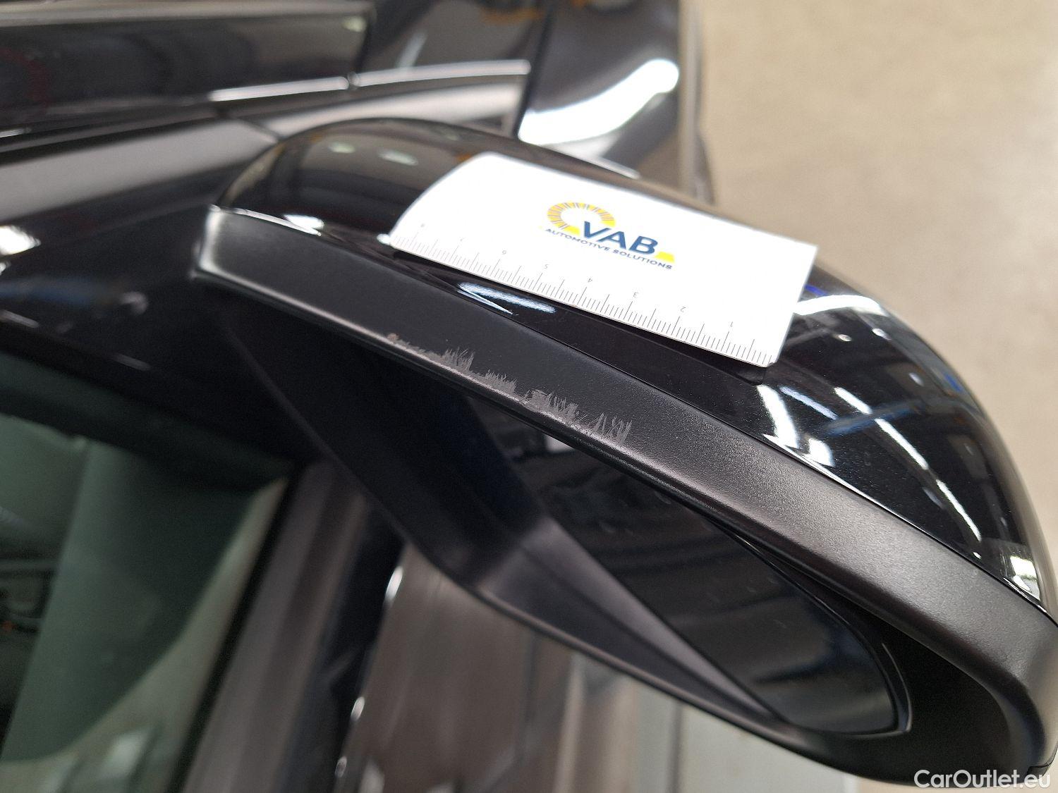  Opel   Grandland X Opel, '17, Opel 1.5 Turbo D D S/S AT8 Elegance 5d #24