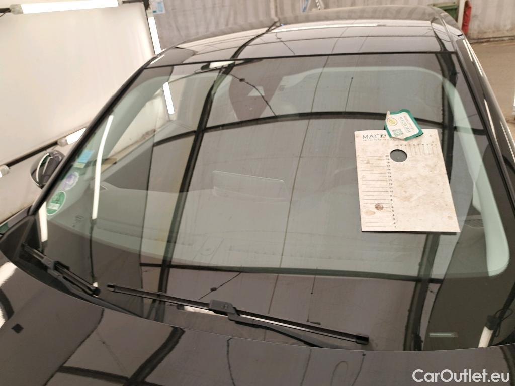  Peugeot  2008  Active Pack 1.2 PureTech 130CV BVA8 E6d #1