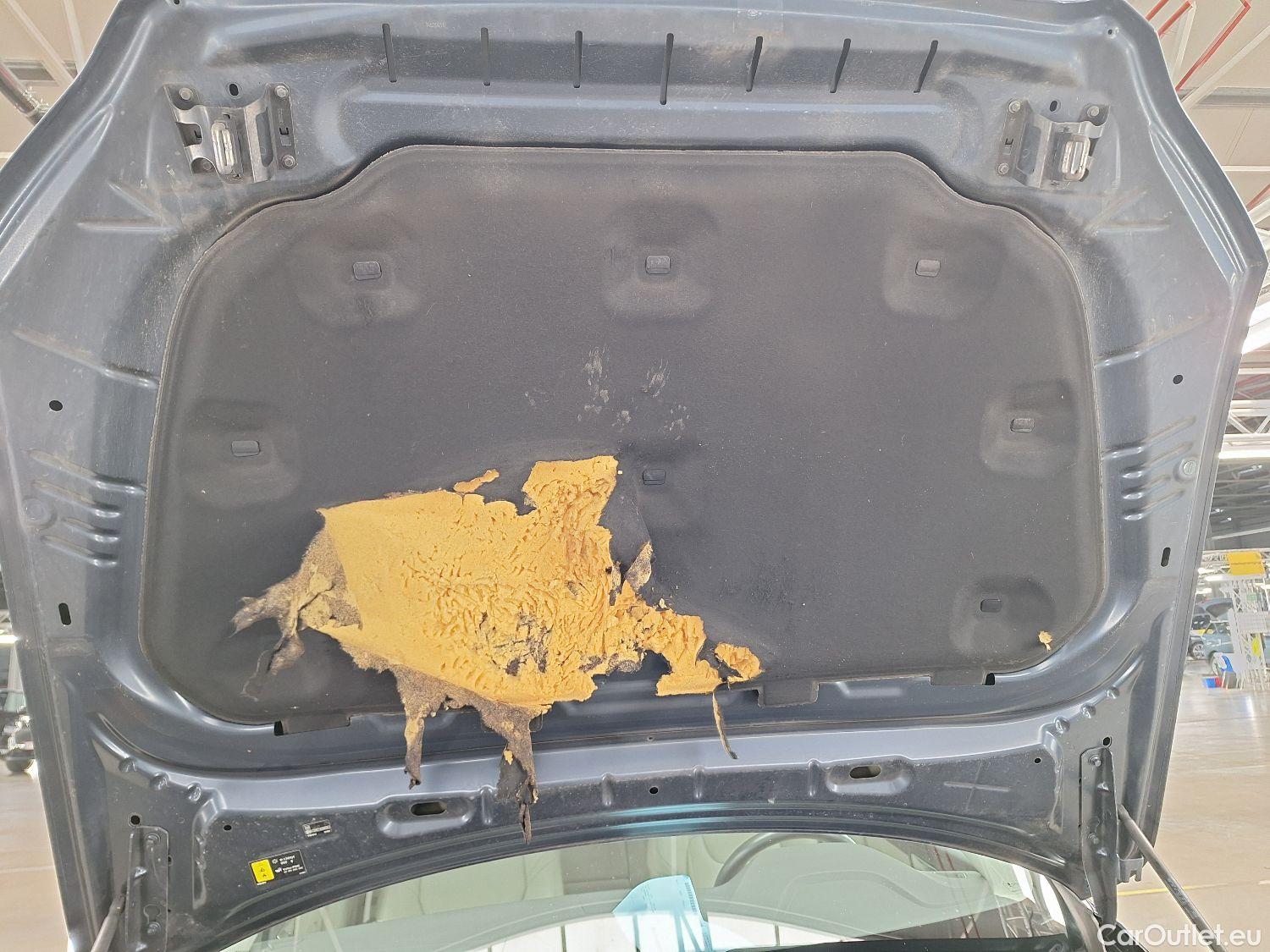  Volvo  XC60 Volvo,  '17, Volvo  B4 D Geartronic Momentum Pro 5d #18