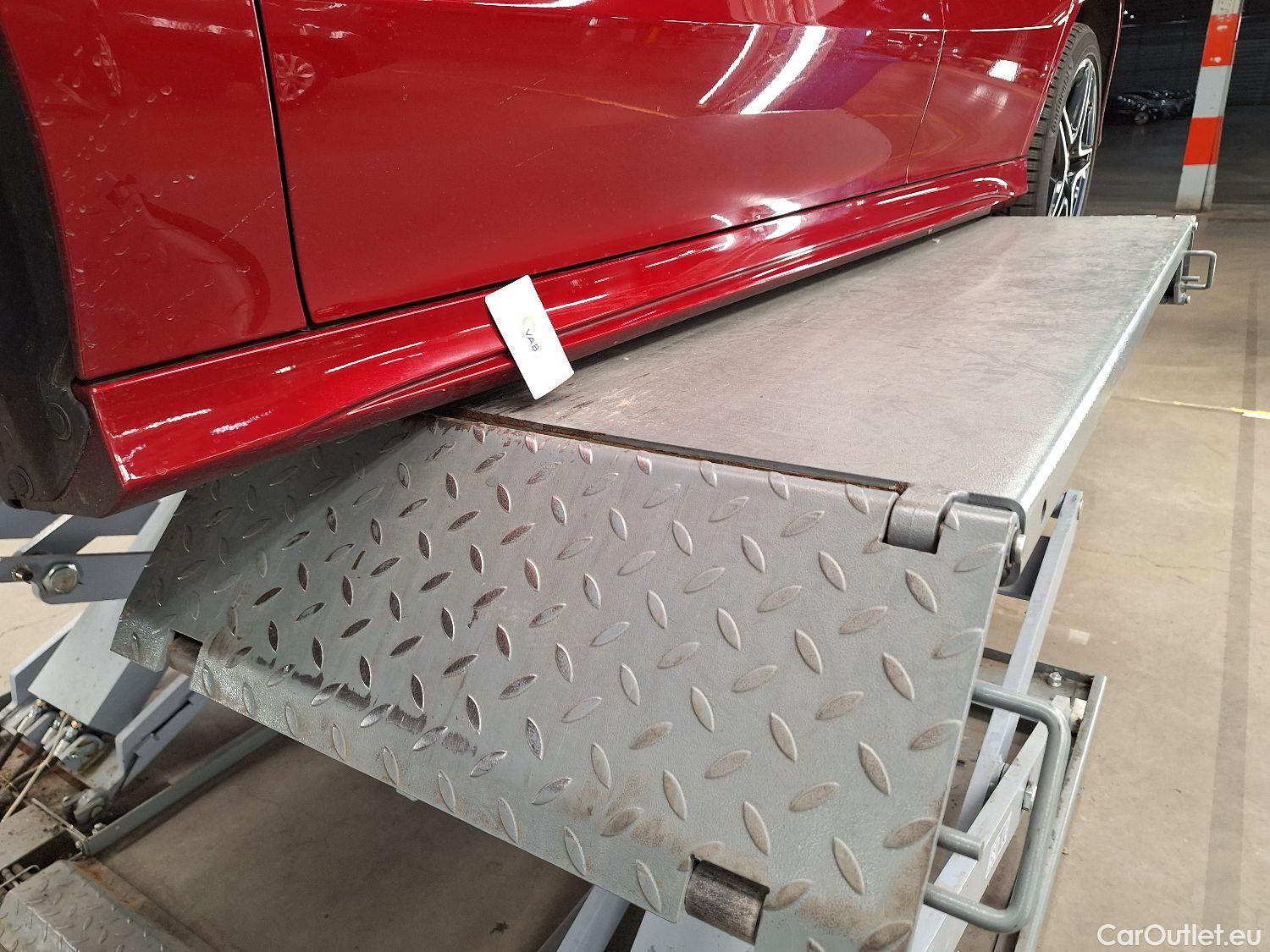  Mercedes  CLA-Klasse Mercedes, CLA-Class SB '19, Mercedes-Benz CLA Shooting Brake CLA 180 d Busines #15