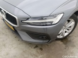  Volvo  V60 VOLVO  DIESEL - 2018 2.0 B4 197 Momentum Pro Geartronic 5d #39