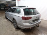  Volkswagen  Passat Volkswagen  Variant 1.5 TSI OPF Elegance Business 5d #4