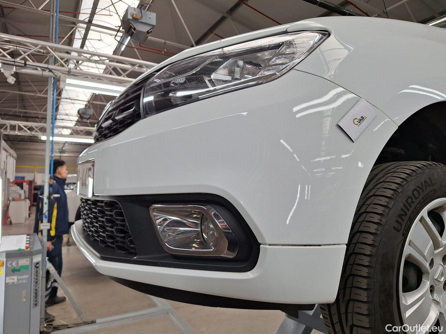  Dacia  Sandero Dacia,  '13, Dacia  1.0 SCe 75 Lauréate 5d #3