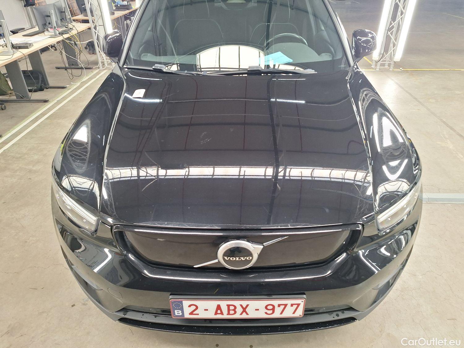  Volvo  XC 40 Volvo, XC40 '17, Volvo XC40 P8 4x4 Recharge R-Design 5d #32