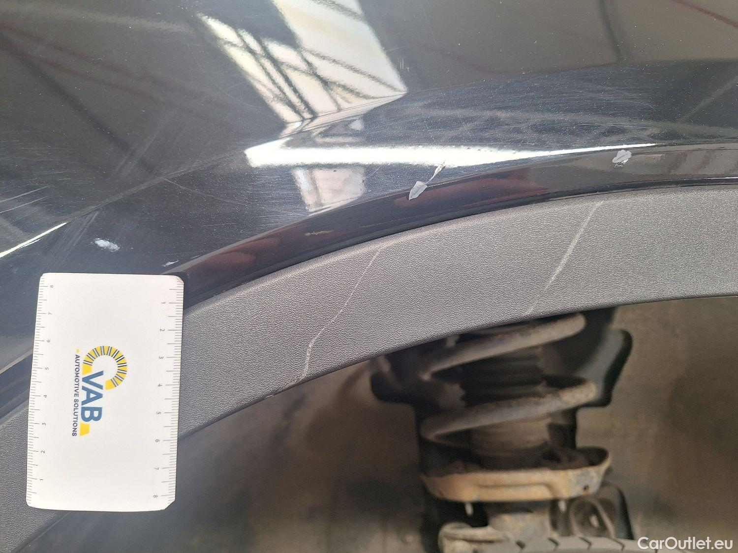  Volvo  XC 40 Volvo, XC40 '17, Volvo XC40 P8 4x4 Recharge R-Design 5d #2
