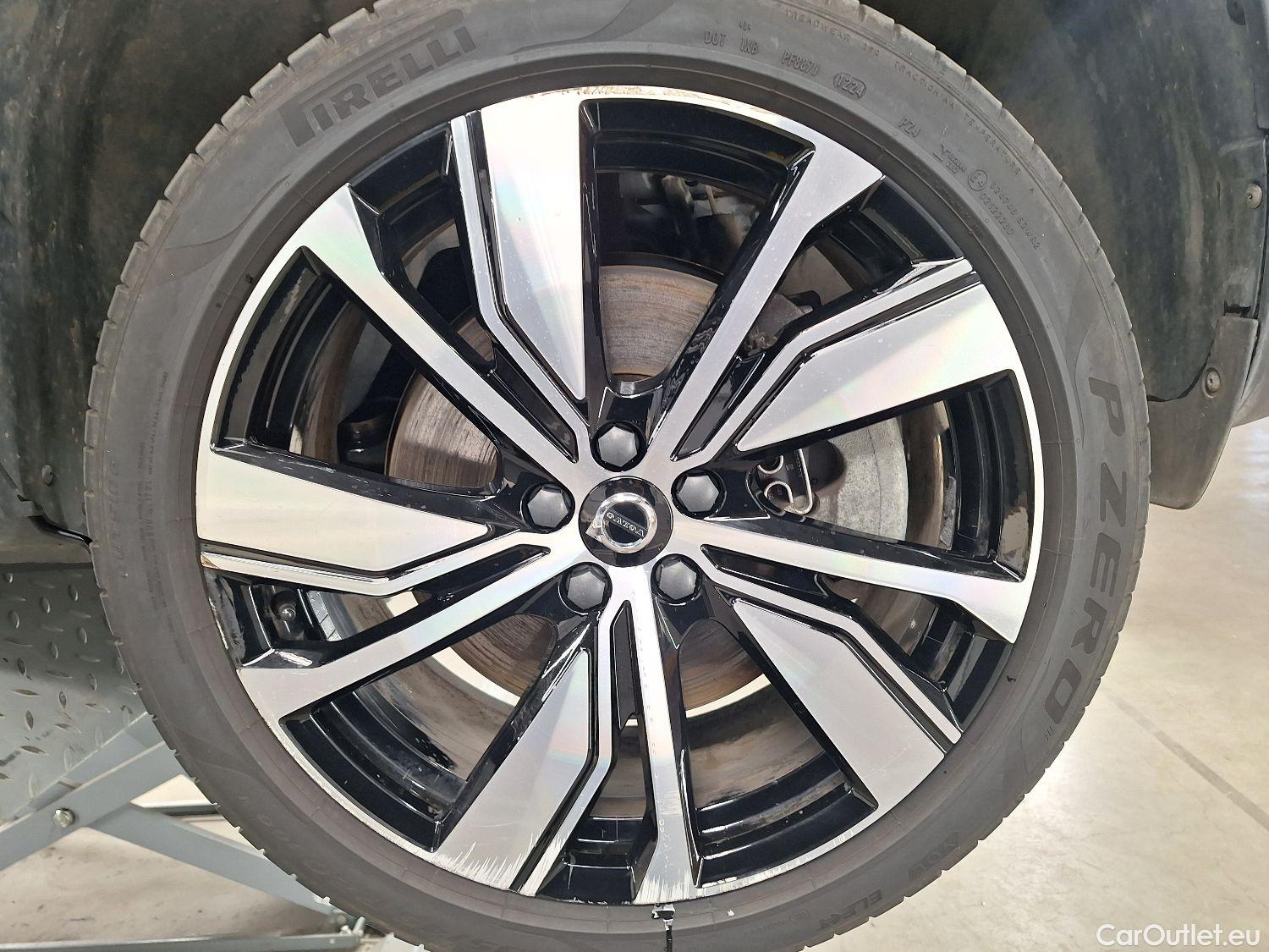  Volvo  XC 40 Volvo, XC40 '17, Volvo XC40 P8 4x4 Recharge R-Design 5d #6