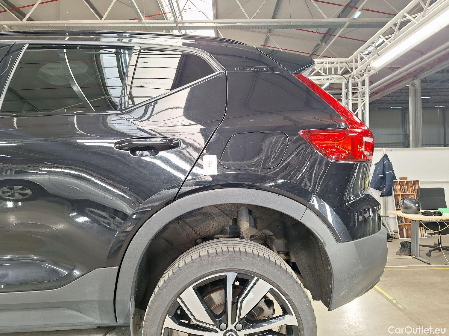  Volvo  XC 40 Volvo, XC40 '17, Volvo XC40 P8 4x4 Recharge R-Design 5d #24