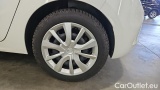  Opel  Corsa -e Elegance #10