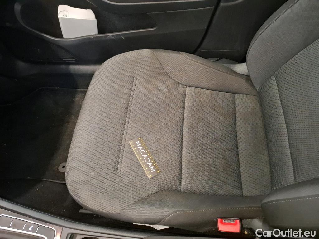  Volkswagen  Golf  VII Break Confortline Business BMT 1.6 TDI 115CV BVA7 E6dT / TRANSFO VP/VF #44