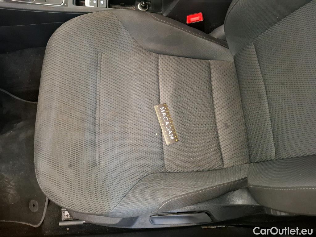  Volkswagen  Golf  VII Break Confortline Business BMT 1.6 TDI 115CV BVA7 E6dT / TRANSFO VP/VF #42