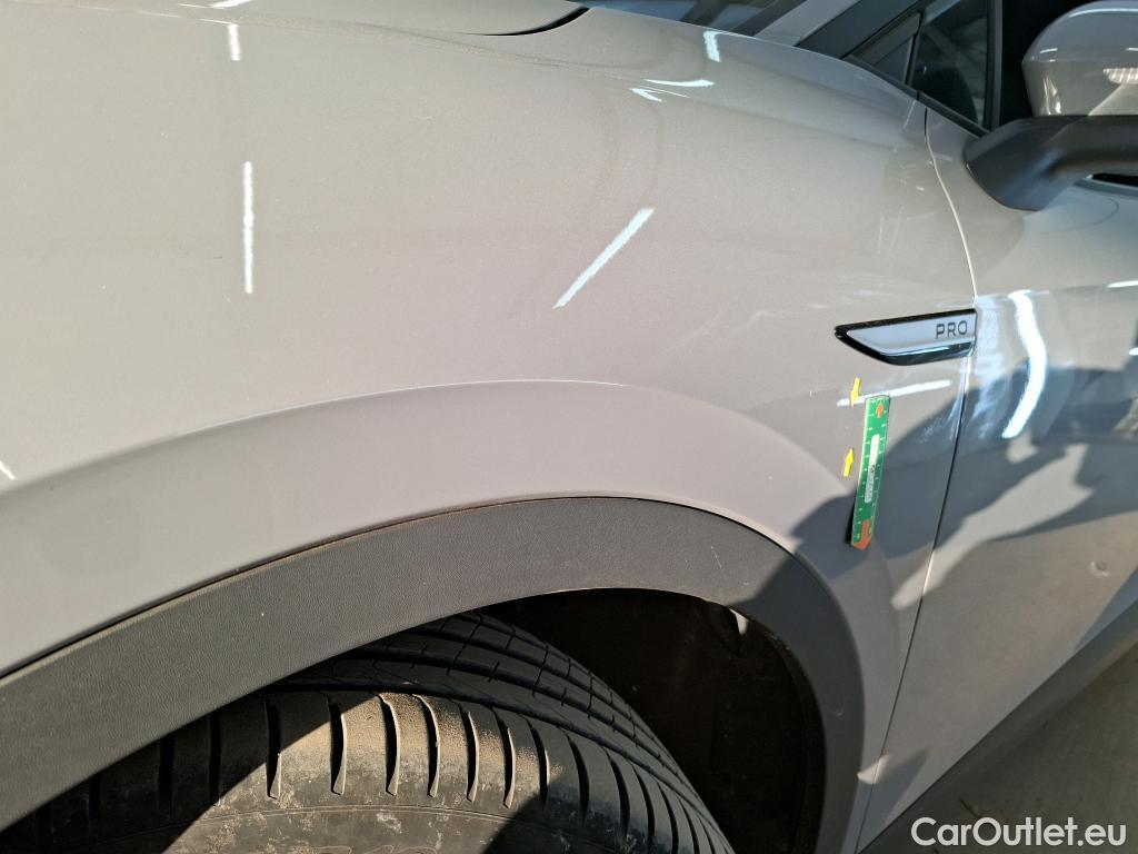  Volkswagen  ID.4 VOLKSWAGEN  / 2020 / 5P / SUV 77 kWh 174ch Pro #9