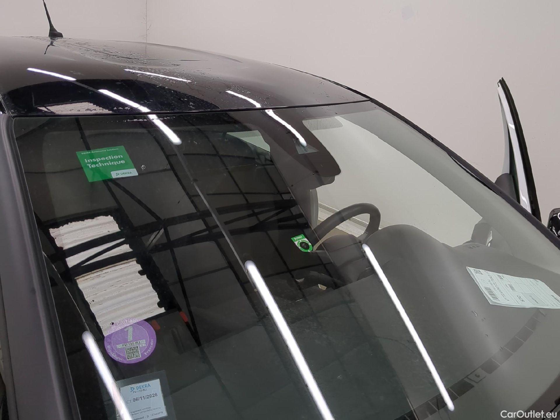  Citroen  C3  Shine 1.2 PureTech 110CV BVM6 E6d #22