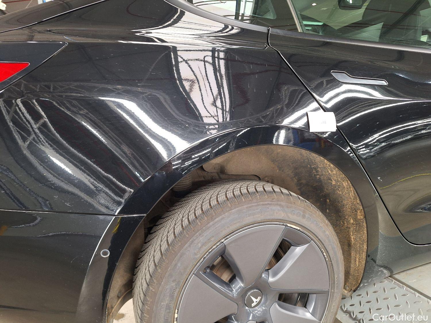  Tesla  Model 3 Tesla,  '18 BEV, Tesla  Standard RWD Plus 4d #18