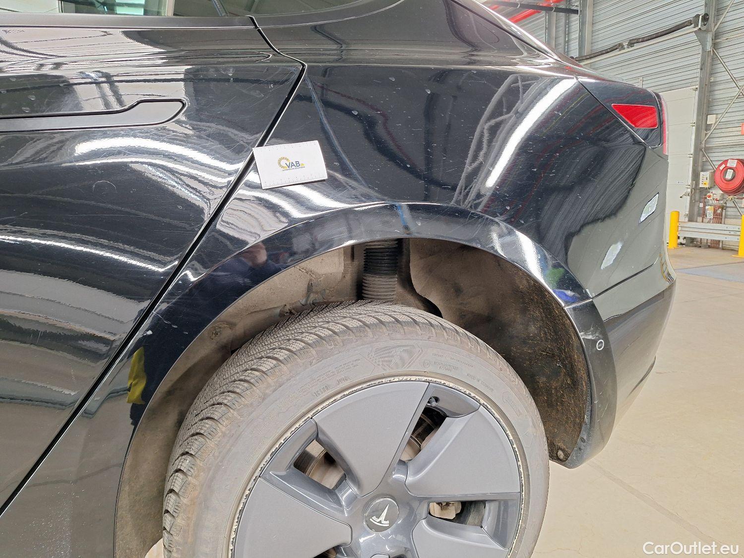  Tesla  Model 3 Tesla,  '18 BEV, Tesla  Standard RWD Plus 4d #22