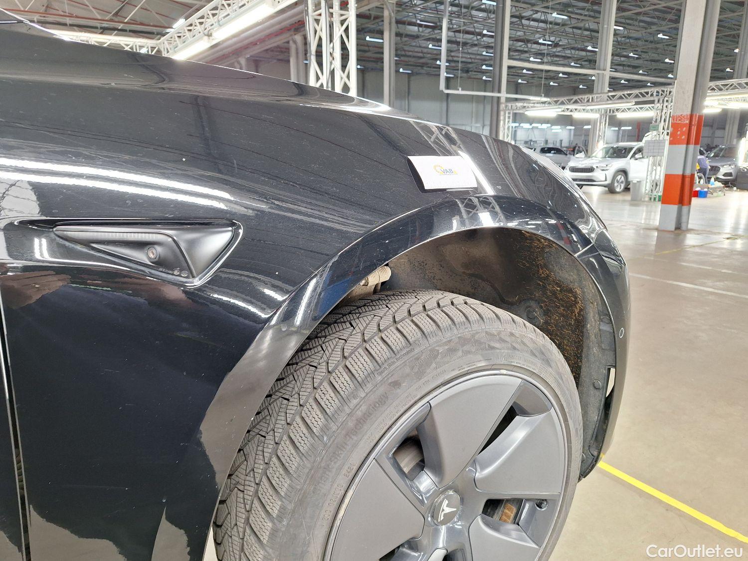  Tesla  Model 3 Tesla,  '18 BEV, Tesla  Standard RWD Plus 4d #16