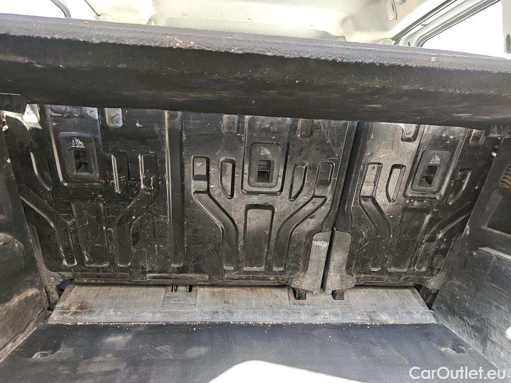  Citroen  Berlingo CITROEN  / 2018 / 4P / monovolumen compacto Talla M BlueHDi 100 LIVE ##SIN LLAVES## #20