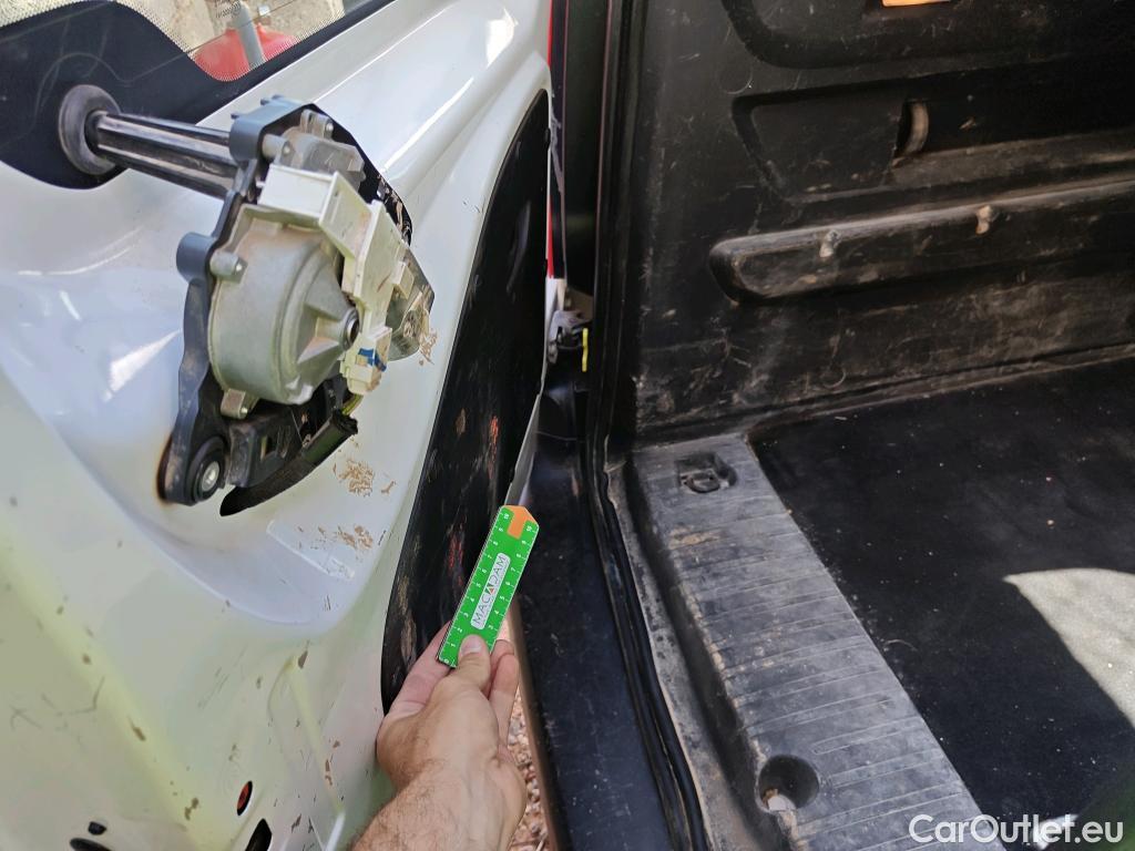  Citroen  Berlingo CITROEN  / 2018 / 4P / monovolumen compacto Talla M BlueHDi 100 LIVE ##SIN LLAVES## #40
