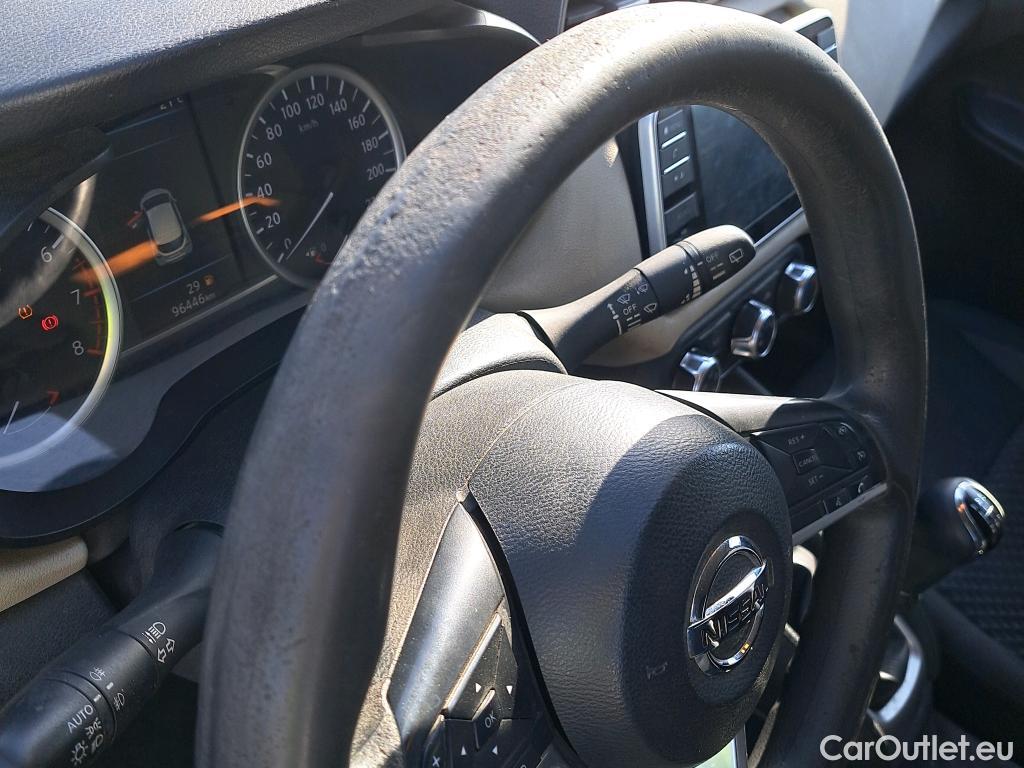  Nissan  Micra NISSAN  / 2017 / 5P / berlina con portón IG-T 74 kW (100 CV) E6D Acenta #48