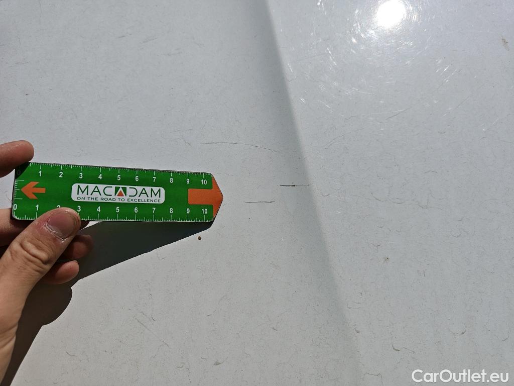  Citroen  Berlingo CITROEN  / 2018 / 4P / monovolumen compacto Talla M BlueHDi 100 LIVE ##SIN LLAVES## #18