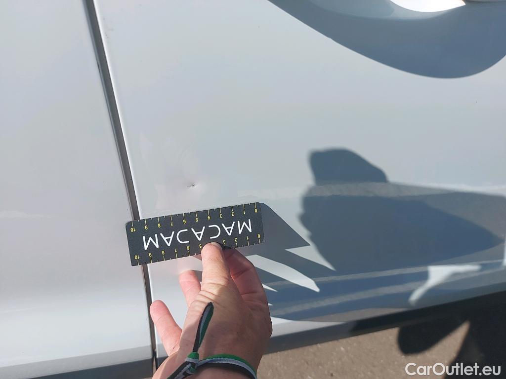  Audi  Q3 AUDI  / 2018 / 5P / todoterreno 45 TFSI e 180kW S tronic Advanced #4