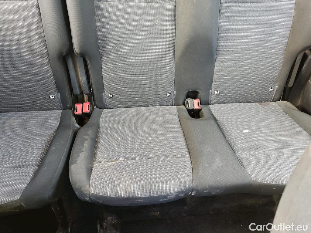  Citroen  Berlingo CITROEN  / 2018 / 4P / monovolumen compacto Talla M BlueHDi 100 LIVE ##SIN LLAVES## #30