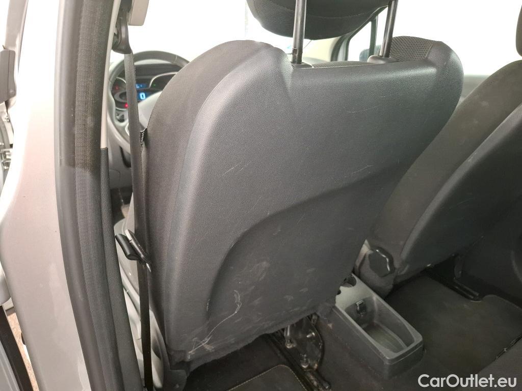  Renault  Captur RENAULT  5p Crossover Business dCi 90 - 18 #11