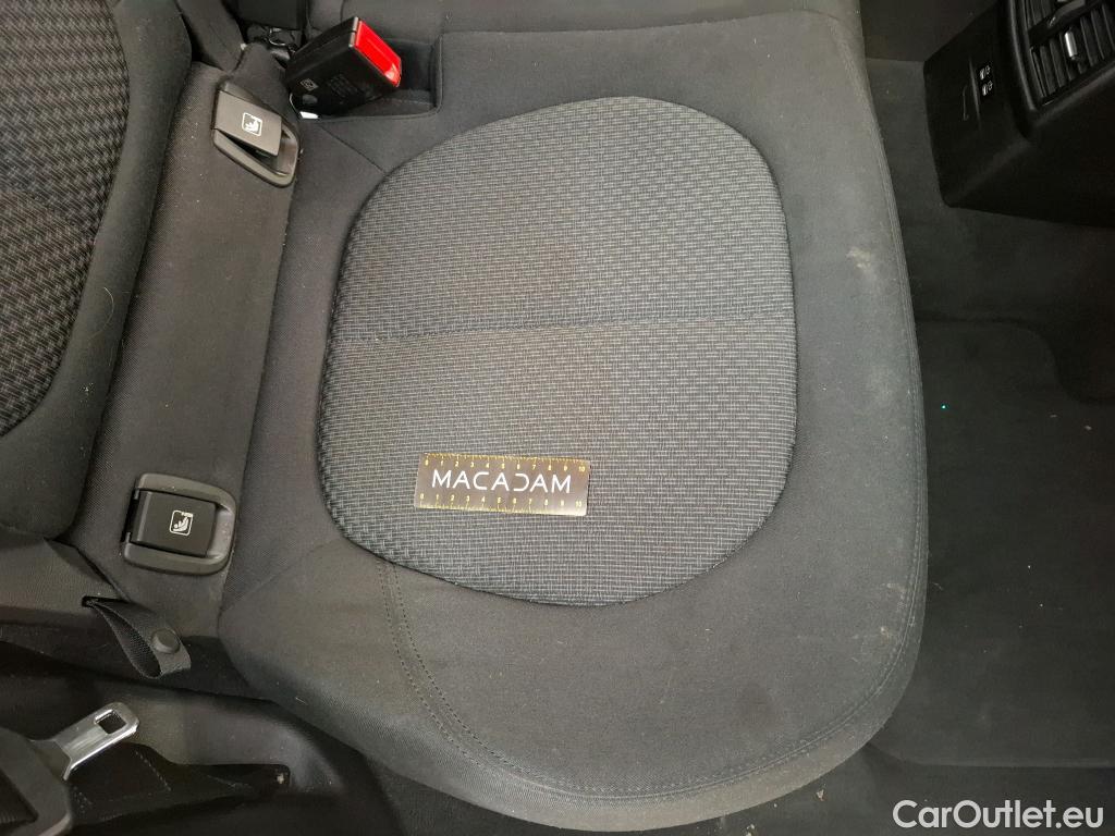  Bmw  X1 BMW  / 2019 / 5P / SUV sDrive18i Business Design DKG7 #31