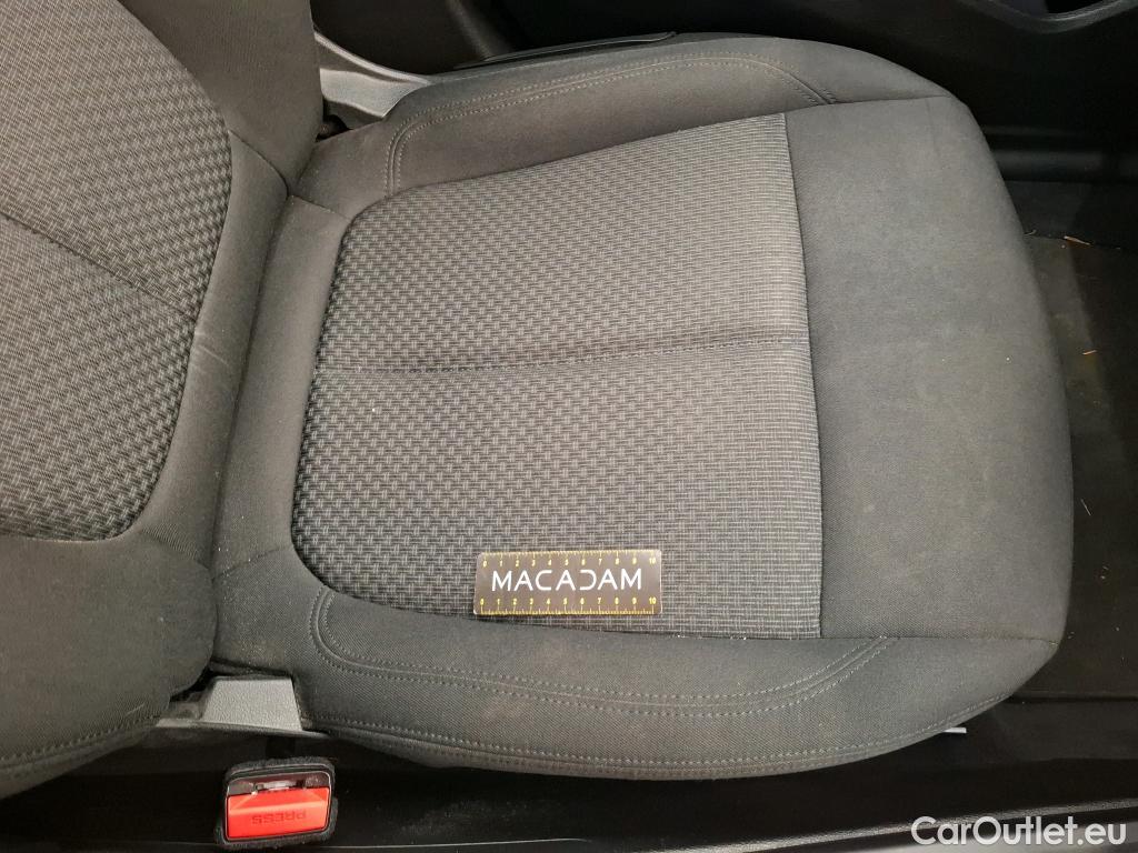  Bmw  X1 BMW  / 2019 / 5P / SUV sDrive18i Business Design DKG7 #29