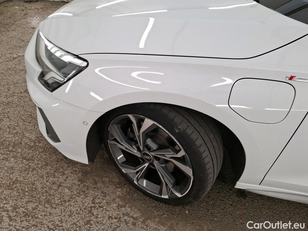  Audi  A3  Sportback 40 TFSI e S line 1.4 TFSI 205CV BVA6 E6d #17