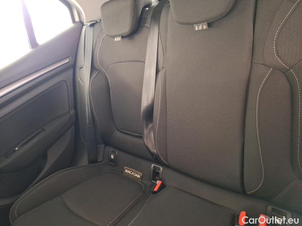  Renault  Megane  IV Berline 5 ptes. Business 1.3 TCe 115CV BVM6 E6d #20