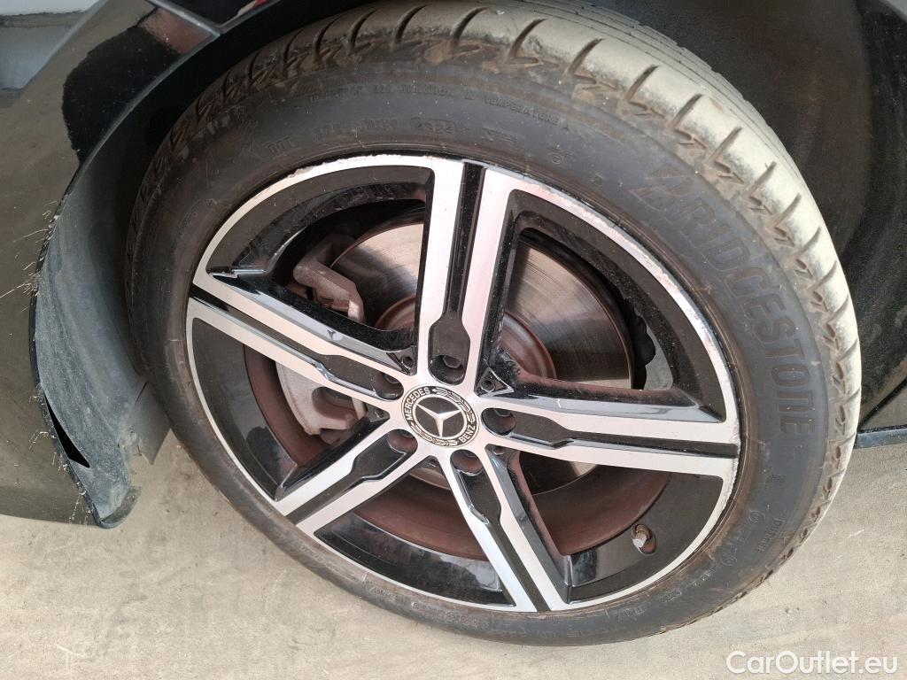 Mercedes  CLA-Klasse MERCEDES-BENZ CLA Shooting Brake / 2019 / 5P / Break CLA 250 e Progressive Line #4