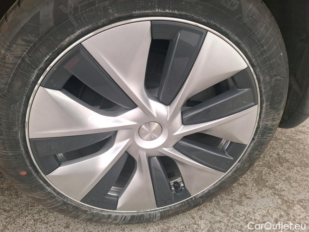  Tesla  Model Y TESLA  / 2020 / 5P / SUV Long Range Dual Motor AWD #2