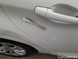  Peugeot  208 PEUGEOT  / 2015 / 5P / BERLINA MIX BLUEHDI 100CV #32