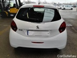  Peugeot  208 PEUGEOT  / 2015 / 5P / BERLINA MIX BLUEHDI 100CV #37