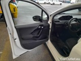  Peugeot  208 PEUGEOT  / 2015 / 5P / BERLINA MIX BLUEHDI 100CV #69