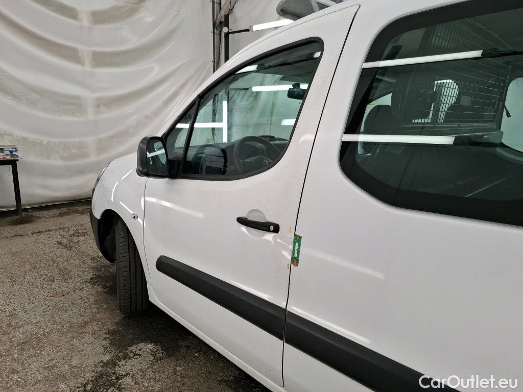  Citroen  Berlingo  Fourgon Confort L2 (Long) Cabine Approfondie 1.6 BlueHDi 100CV BVM5 E6 #31