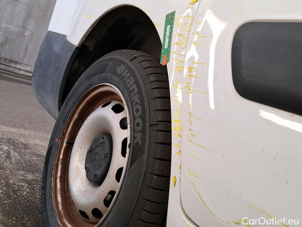  Citroen  Berlingo  Fourgon Confort L2 (Long) Cabine Approfondie 1.6 BlueHDi 100CV BVM5 E6 #13