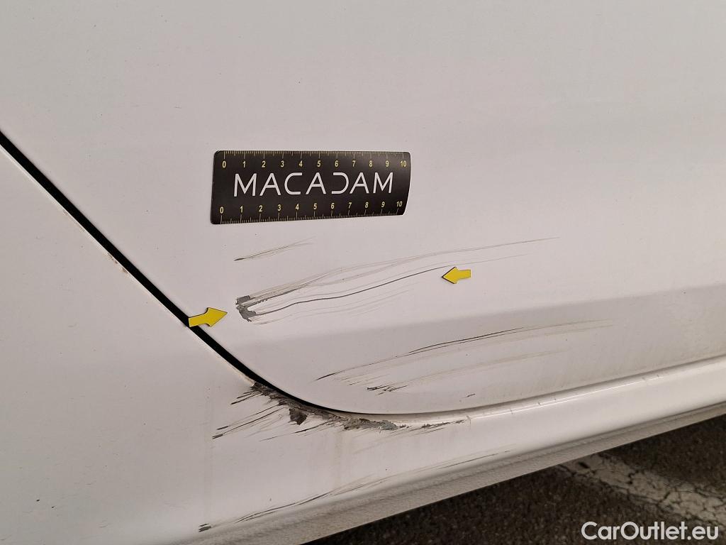  Peugeot  208  Affaire Premium Pack 1.2 80CV BVM5 E6dT #10