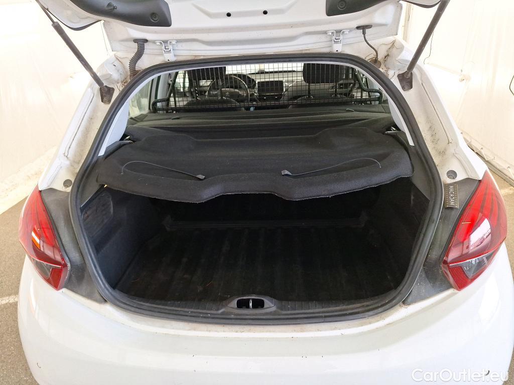  Peugeot  208  Affaire Premium Pack 1.2 80CV BVM5 E6dT #39