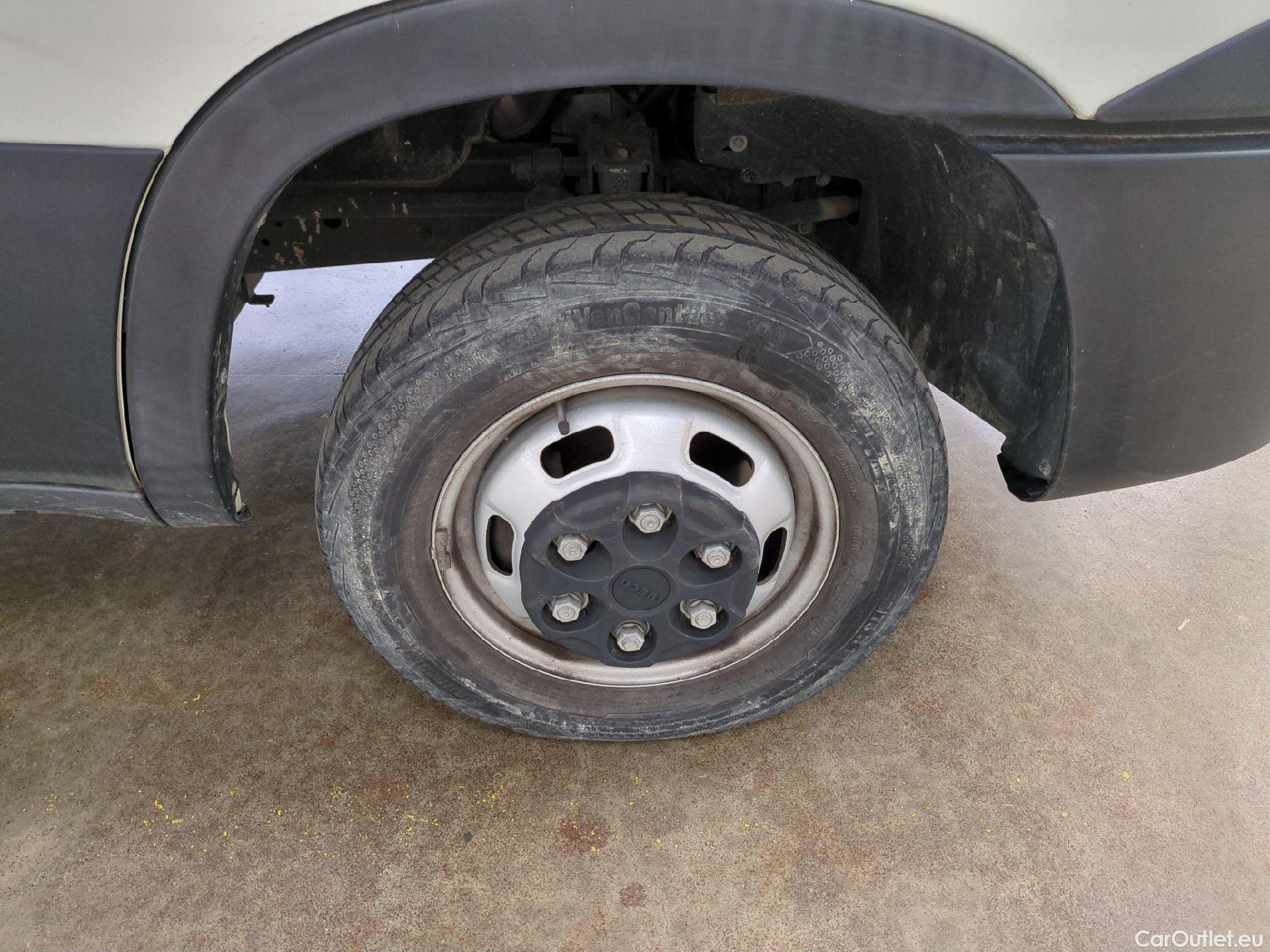  Iveco  Daily IVECO  VU 2p Châssis cabine (+)2.3 35C16 3450 TOR #2