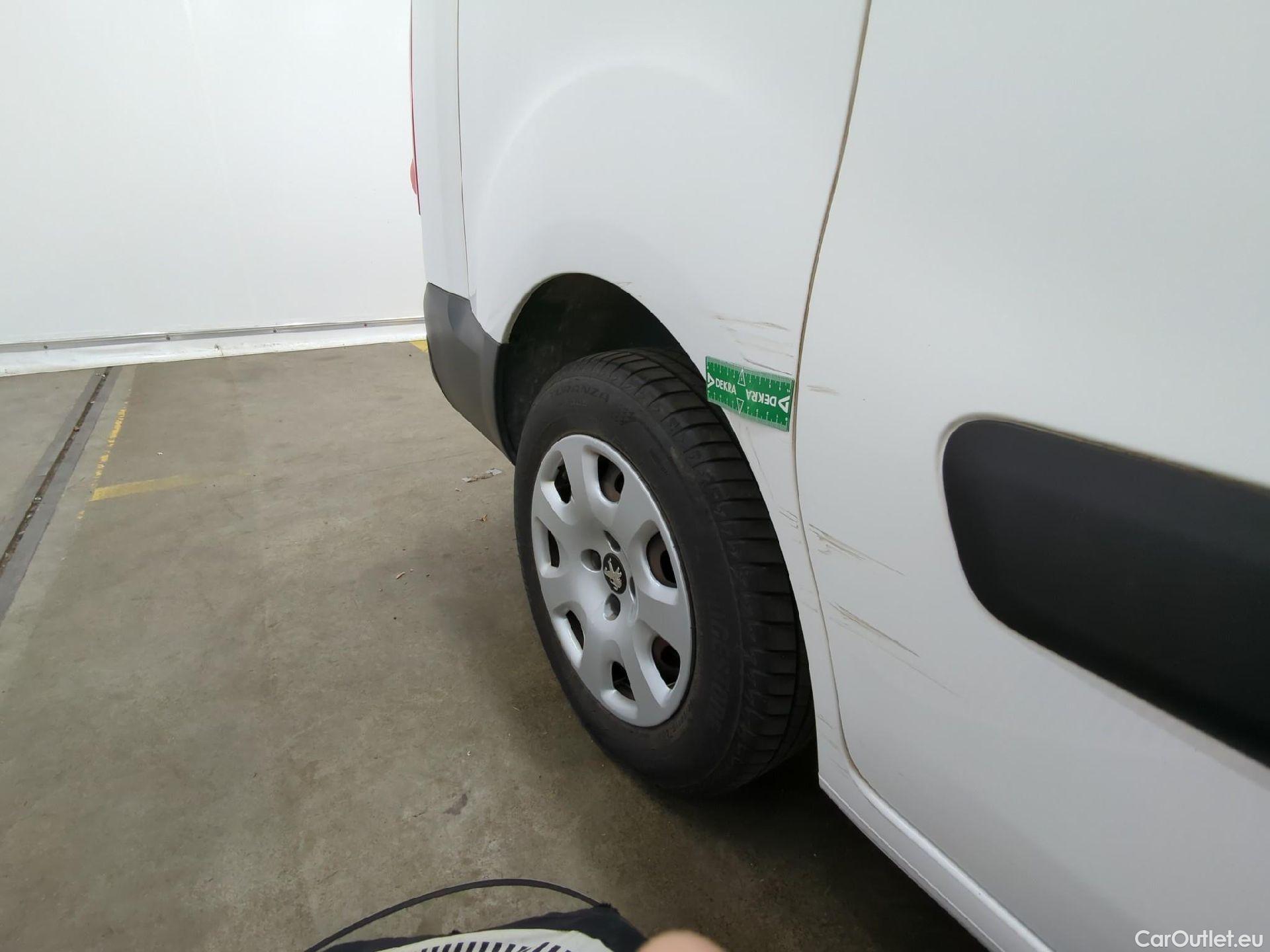  Peugeot  Partner  L2 Premium Pack 1.6 HDi 100CV BVM5 E6 #4