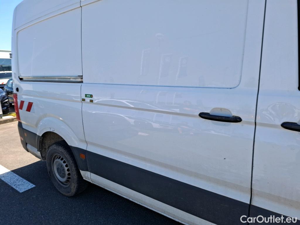  Volkswagen  Crafter  Fourgon Fourgon 35 mittlerer Radstand mit Hochdach FWD 2.0 140CV BVM6 #26