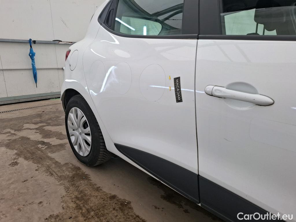  Renault  Clio  IV Air MediaNav 1.5 dCi 75CV BVM5 E6 #33